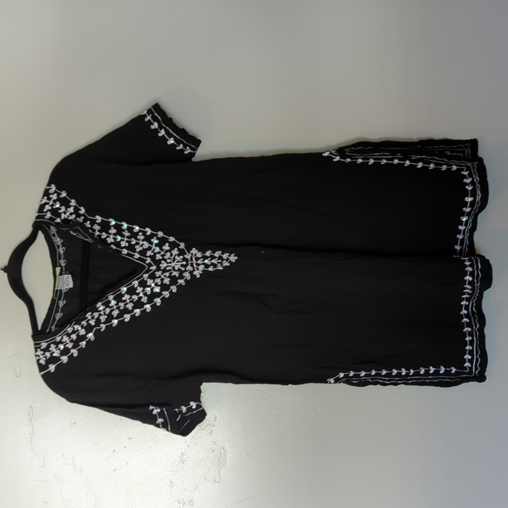 Pineapple Cove Black Embroidered‎ Sequin Knee Length Beach Dress L